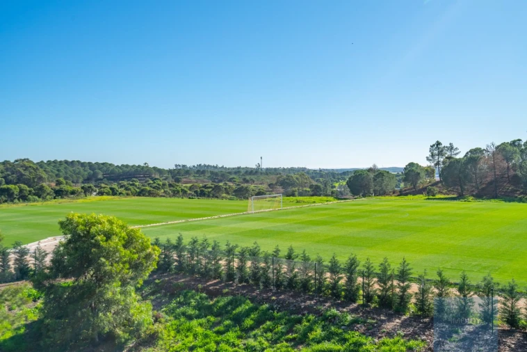 Apartamento T1 para Venda em Mexilhoeira Grande Foto 27