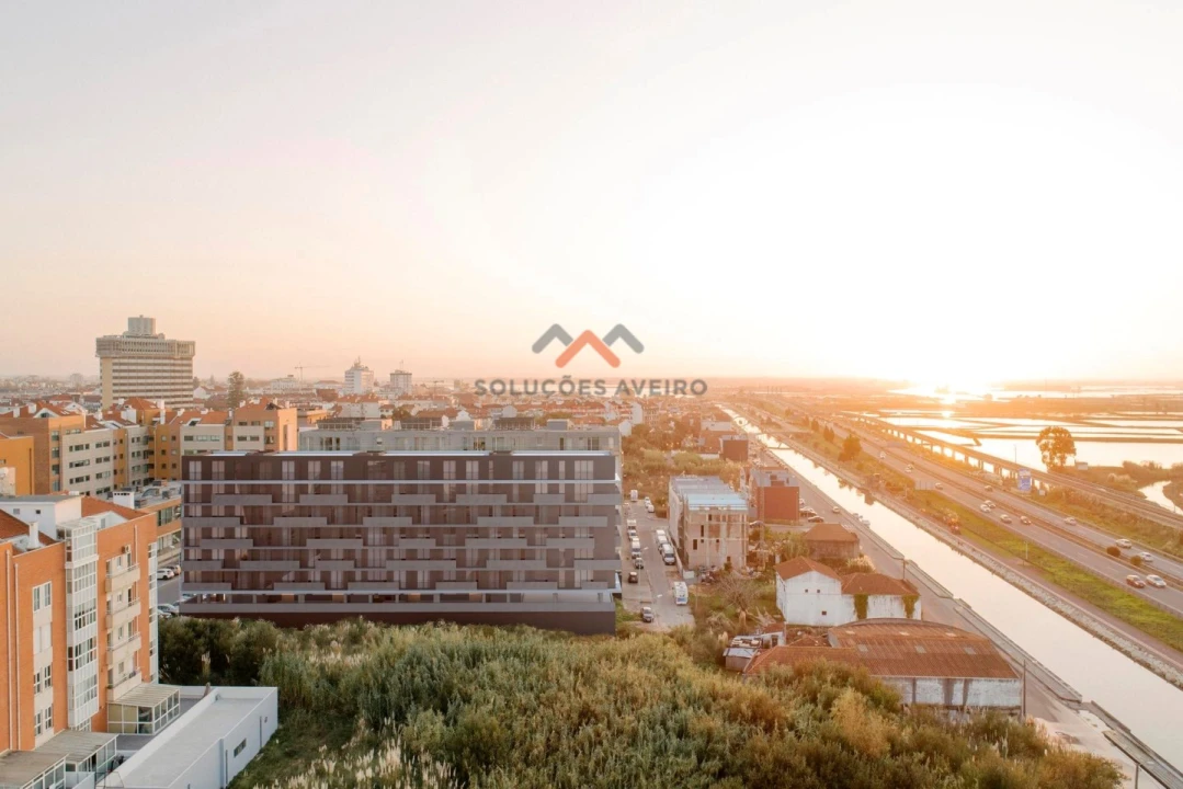Apartamento T1 para Venda em Glória e Vera Cruz Foto 1
