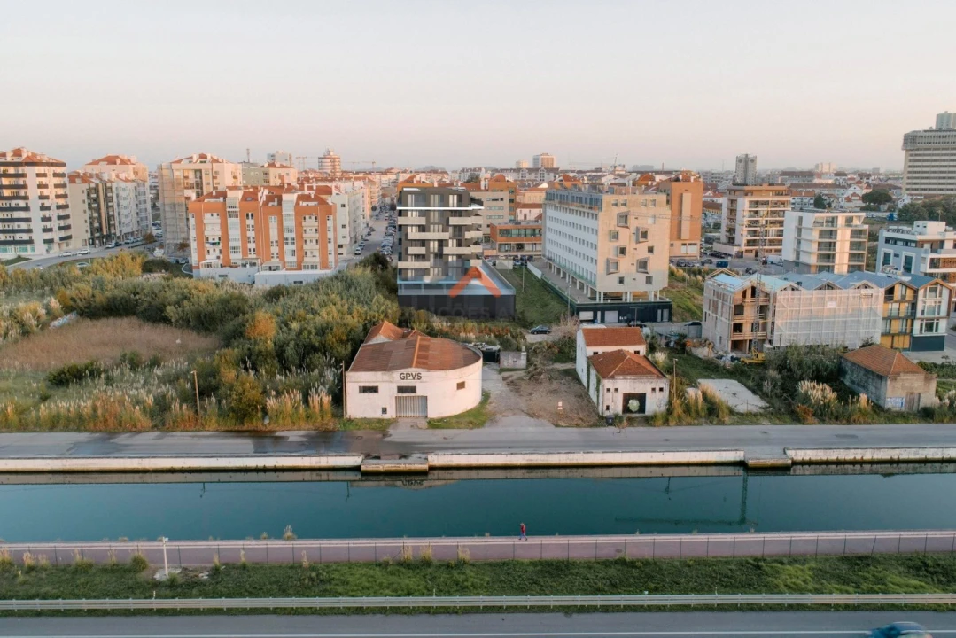 Apartamento T1 para Venda em Glória e Vera Cruz Foto 22