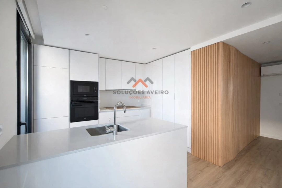 Apartamento T1 para Venda em Glória e Vera Cruz Foto 1