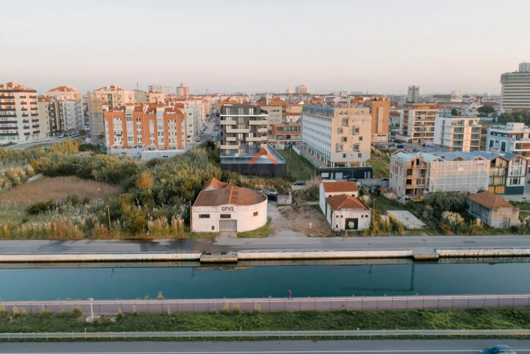 Apartamento T1 para Venda em Glória e Vera Cruz Foto 22