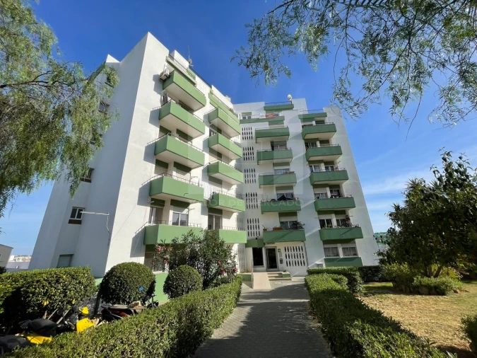 Apartamento T2 para Venda em Portimão Foto 6