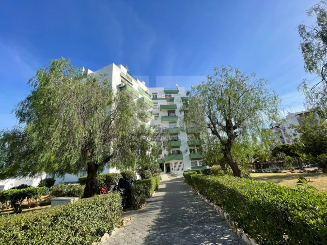 Apartamento T2 para Venda em Portimão Foto 8