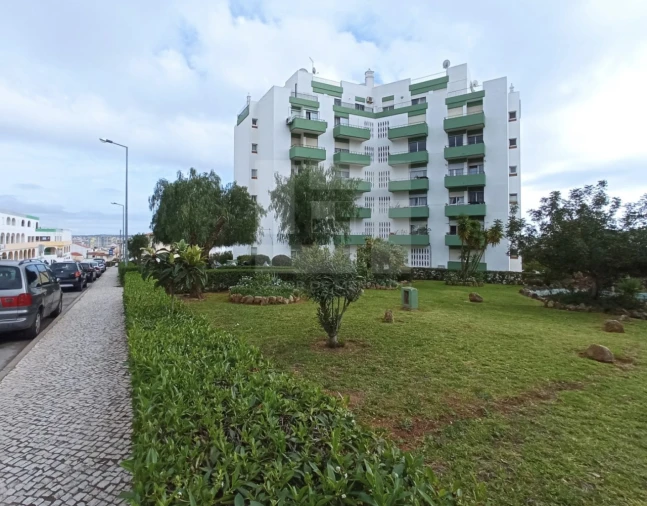 Apartamento T2 para Venda em Portimão Foto 16