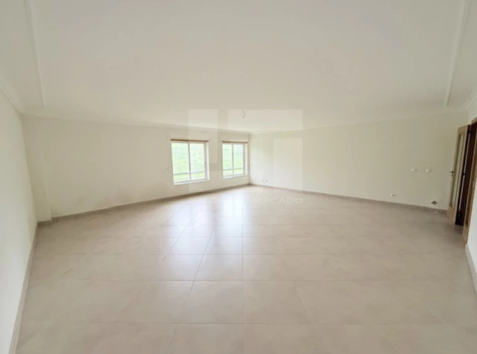 Apartamento T2 para Venda em Loule (São Clemente) Foto 2