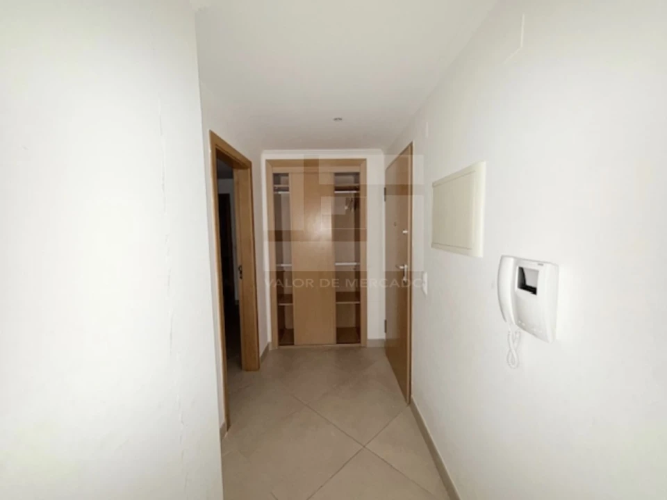 Apartamento T2 para Venda em Loule (São Clemente) Foto 7