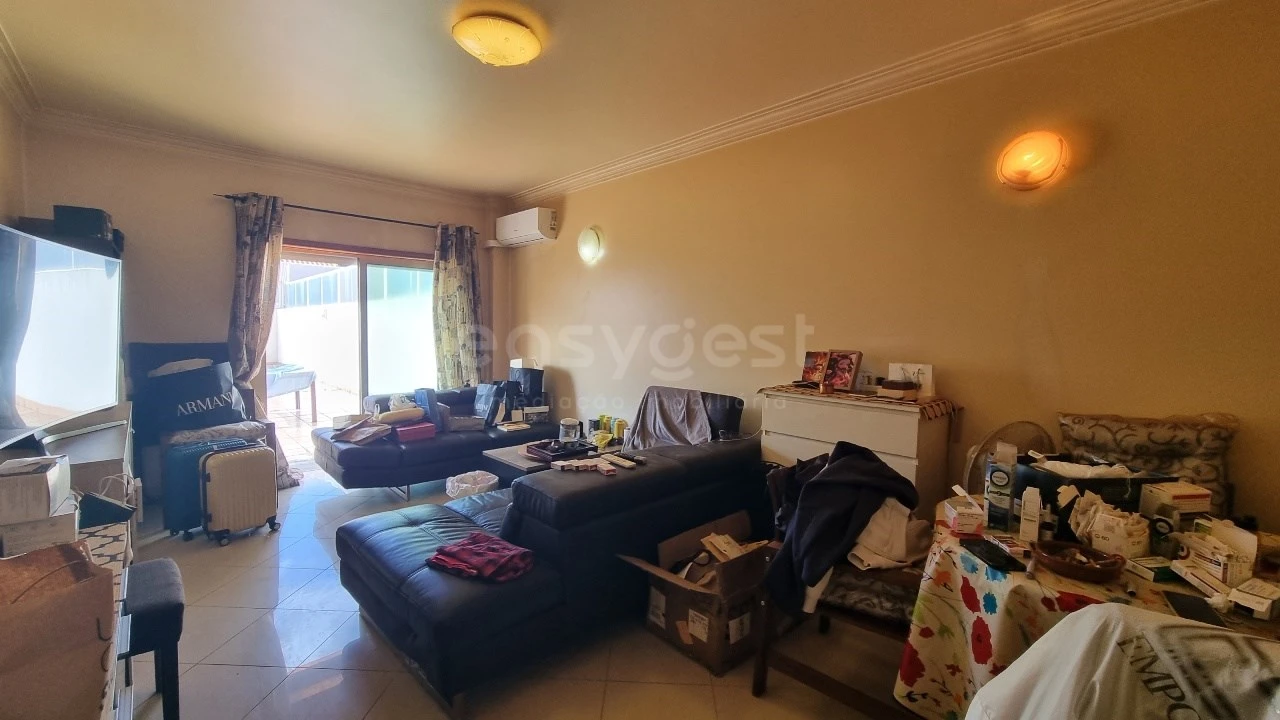 Apartamento T1 para Venda em Costa da Caparica Foto 4