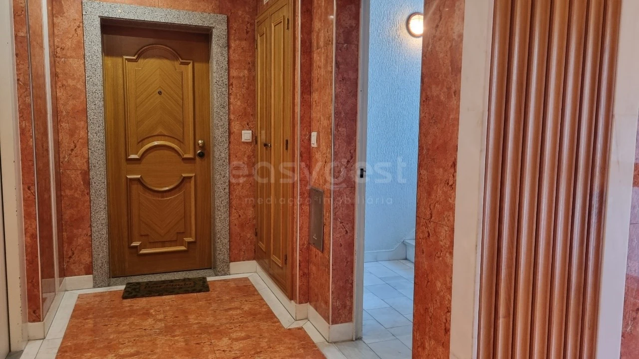 Apartamento T1 para Venda em Costa da Caparica Foto 14