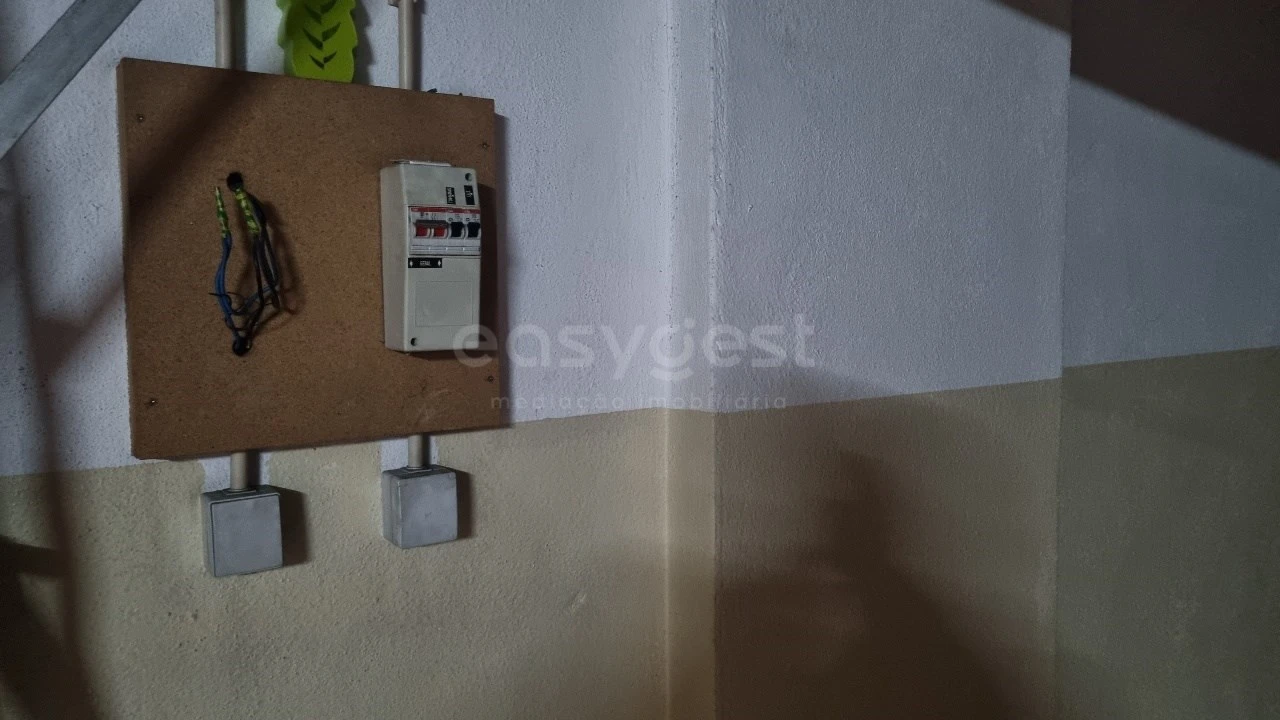 Apartamento T1 para Venda em Costa da Caparica Foto 19