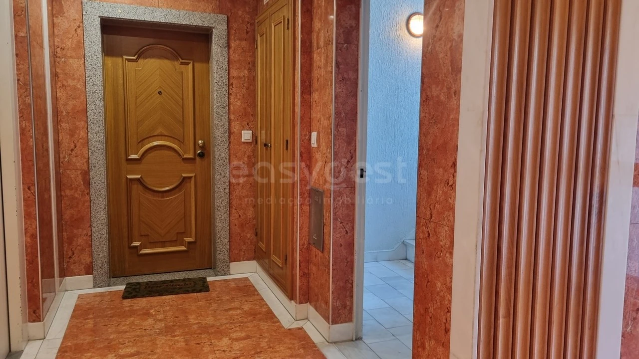 Apartamento T1 para Venda em Costa da Caparica Foto 14