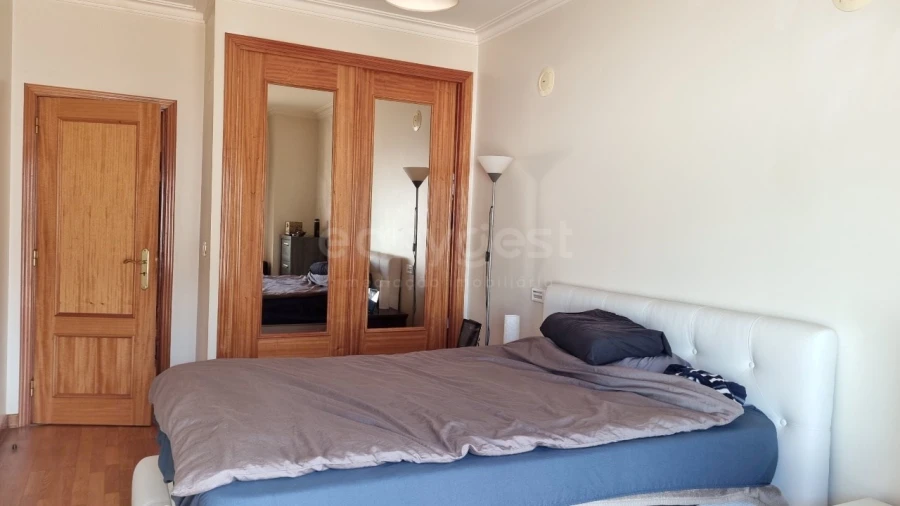 Apartamento T1 para Venda em Costa da Caparica Foto 3