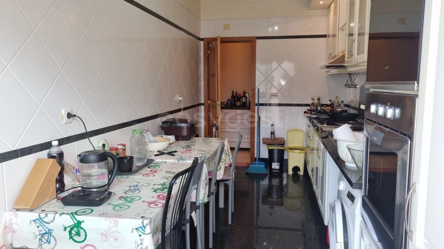 Apartamento T1 para Venda em Costa da Caparica Foto 7