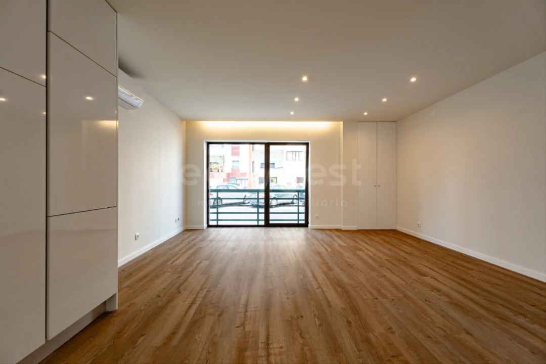 Apartamento T2 para Venda em Santa Clara e Castelo Viegas Foto 9