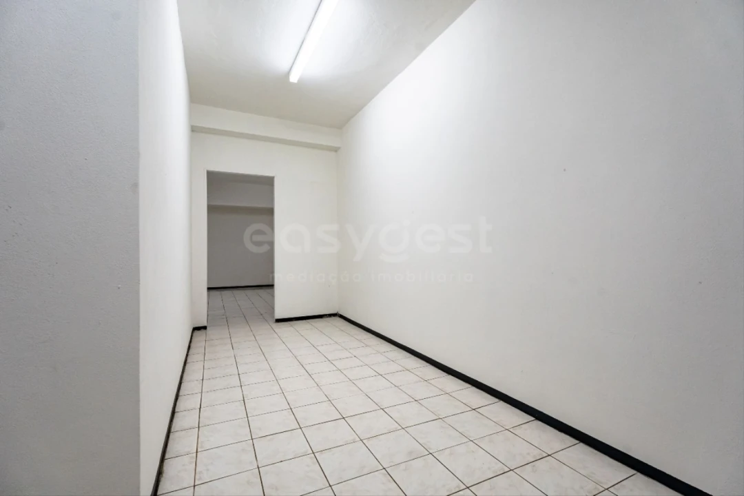 Apartamento T2 para Venda em Santa Clara e Castelo Viegas Foto 12