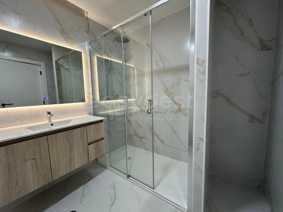 Apartamento T2 para Venda em Sé Nova, Santa Cruz, Almedina e São Bartolomeu Foto 9