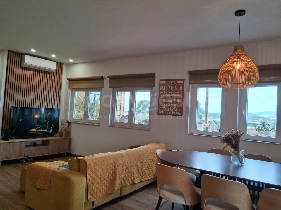 Moradia T4 para Venda em Estômbar e Parchal Foto 8