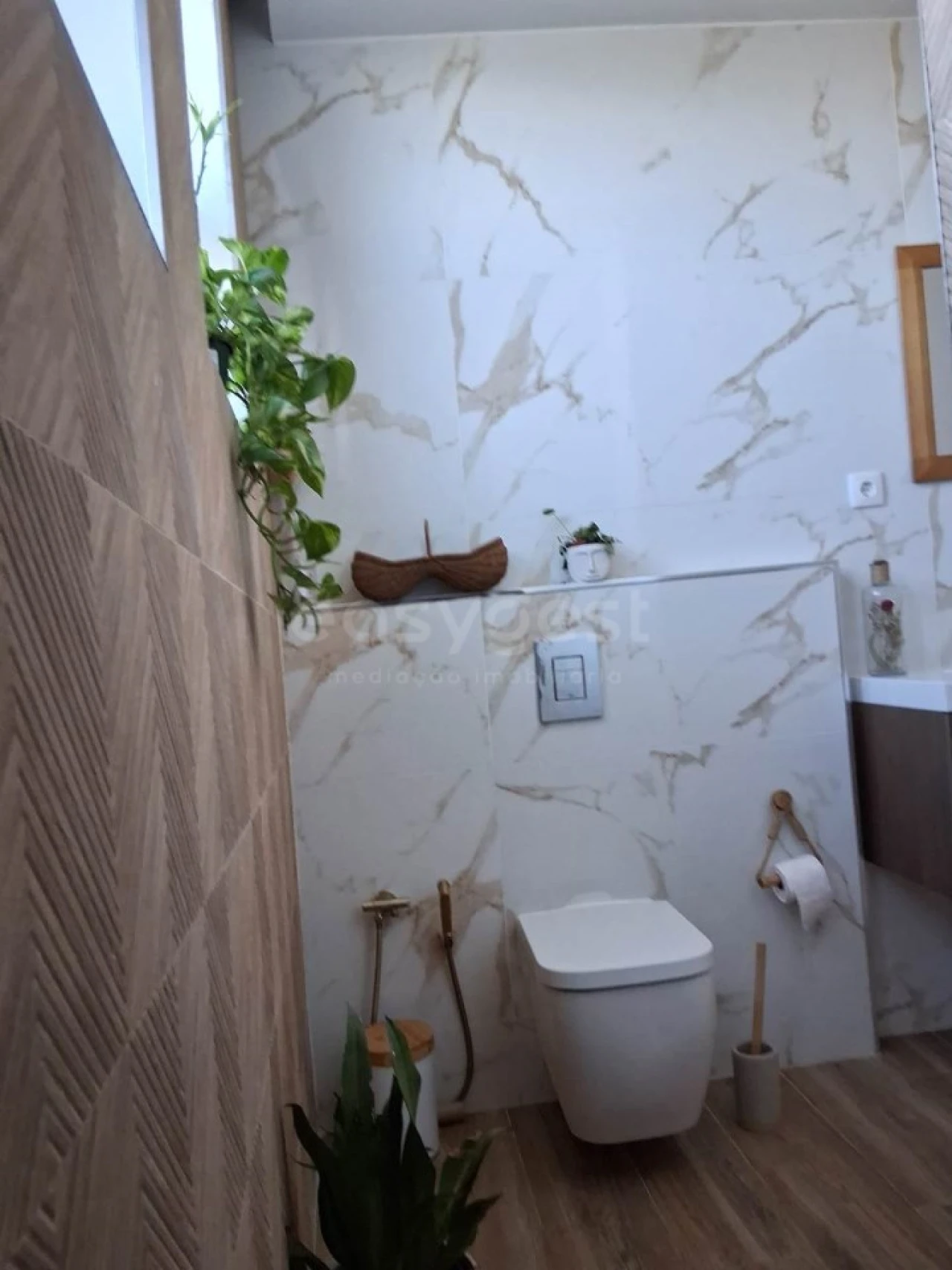 Moradia T4 para Venda em Estômbar e Parchal Foto 10