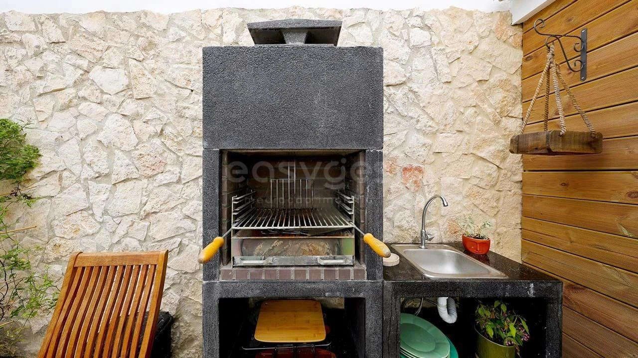 Moradia T4 para Venda em Estômbar e Parchal Foto 15