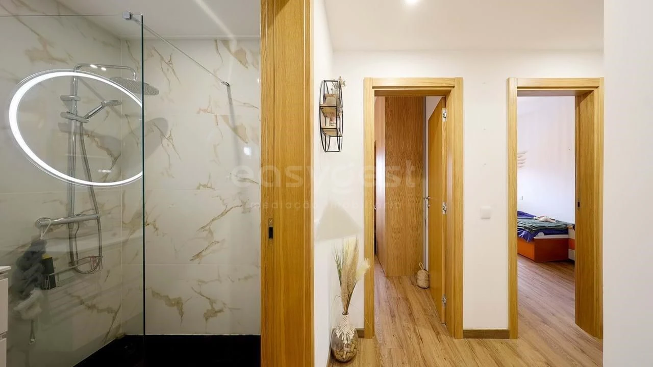 Moradia T4 para Venda em Estômbar e Parchal Foto 20