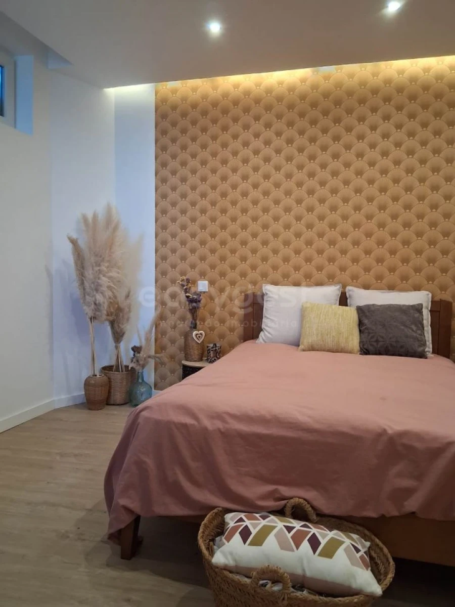 Moradia T4 para Venda em Estômbar e Parchal Foto 2