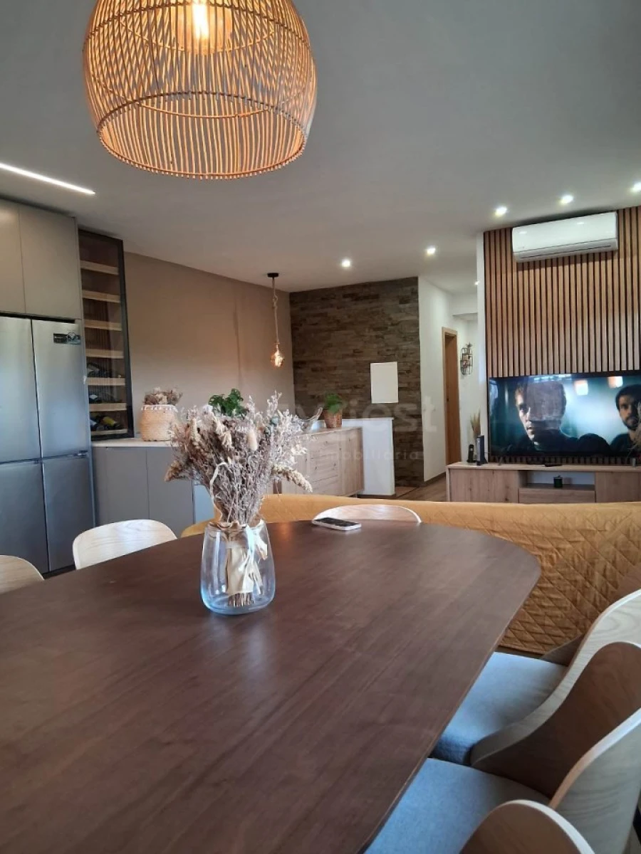 Moradia T4 para Venda em Estômbar e Parchal Foto 9