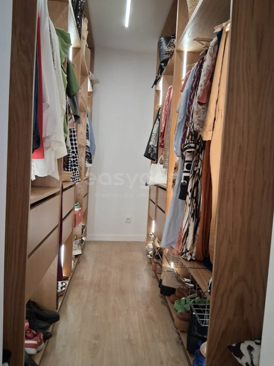 Moradia T4 para Venda em Estômbar e Parchal Foto 26