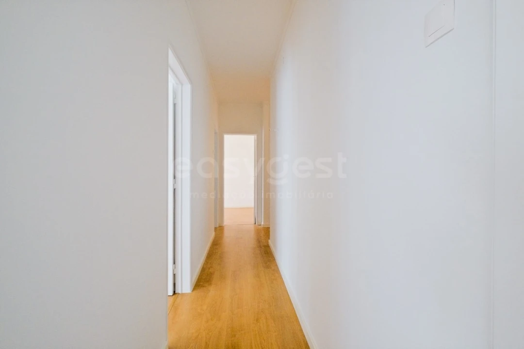 Apartamento T4 para Arrendamento em Carcavelos e Parede Foto 18