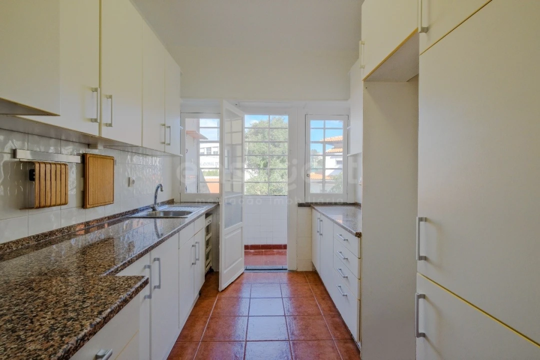 Apartamento T4 para Arrendamento em Carcavelos e Parede Foto 29