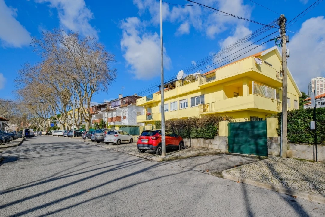 Apartamento T4 para Arrendamento em Carcavelos e Parede Foto 34