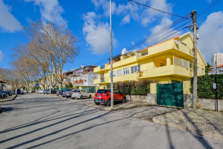 Apartamento T4 para Arrendamento em Carcavelos e Parede Foto 34
