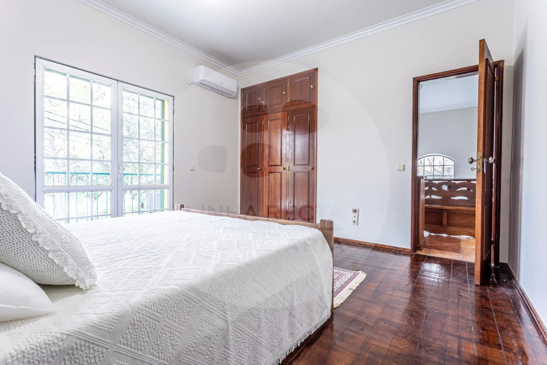 Moradia T5 para Venda em Palmela Foto 45