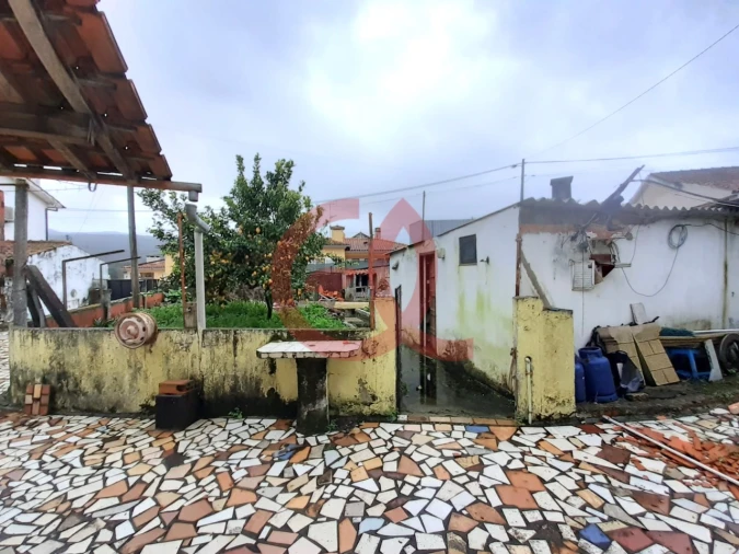 Moradia T3 para Venda em Barroselas e Carvoeiro Foto 4