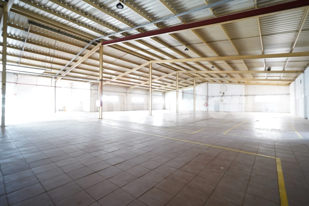 Armazém para Venda em Ruivães e Novais Foto 39