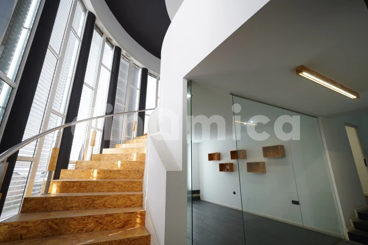 Armazém para Venda em Ruivães e Novais Foto 12