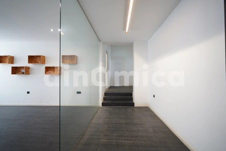 Armazém para Venda em Ruivães e Novais Foto 13