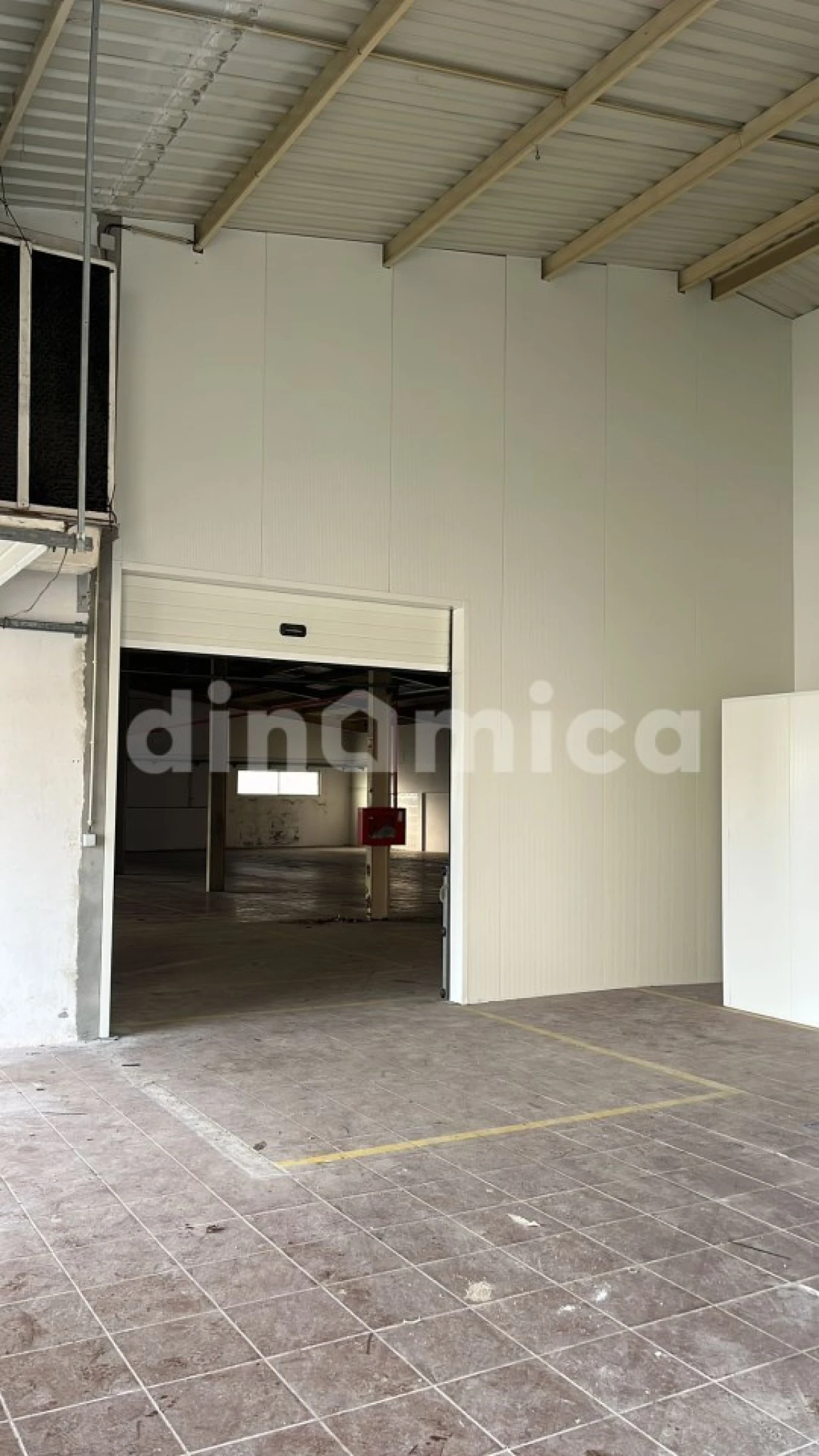 Escritório para Arrendamento em Ruivães e Novais Foto 11