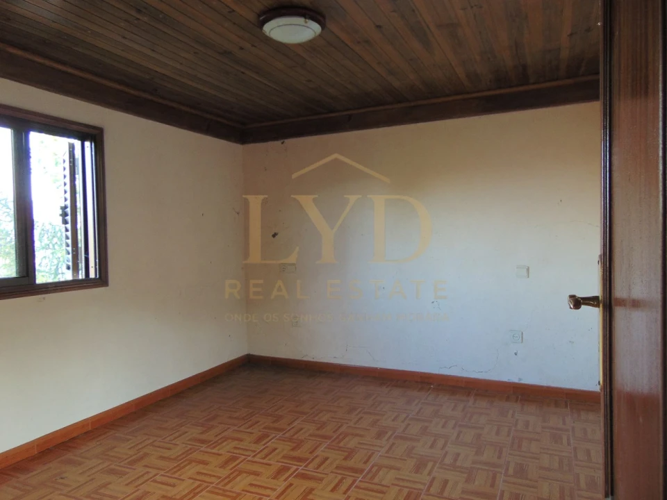 Quinta T2 para Venda em Raiva, Pedorido e Paraíso Foto 12