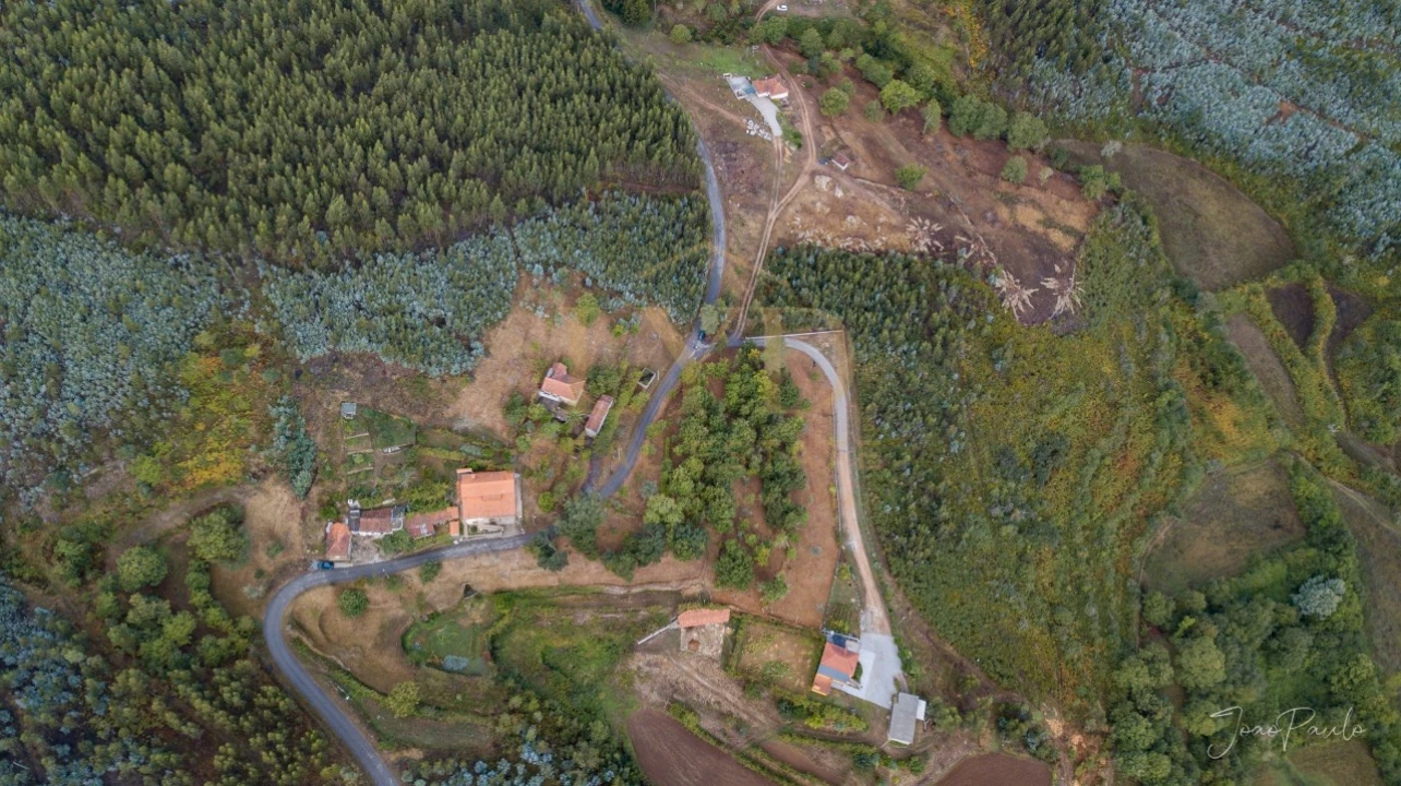 Quinta T2 para Venda em Raiva, Pedorido e Paraíso Foto 13