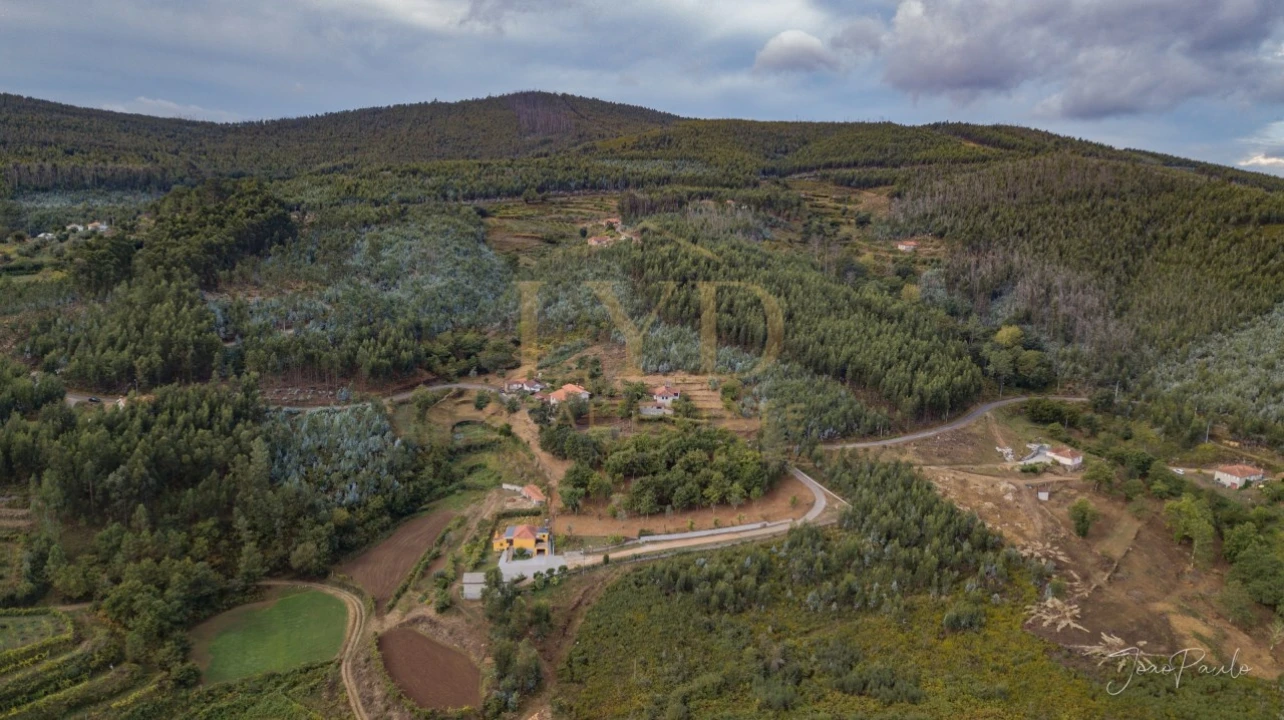 Quinta T2 para Venda em Raiva, Pedorido e Paraíso Foto 17
