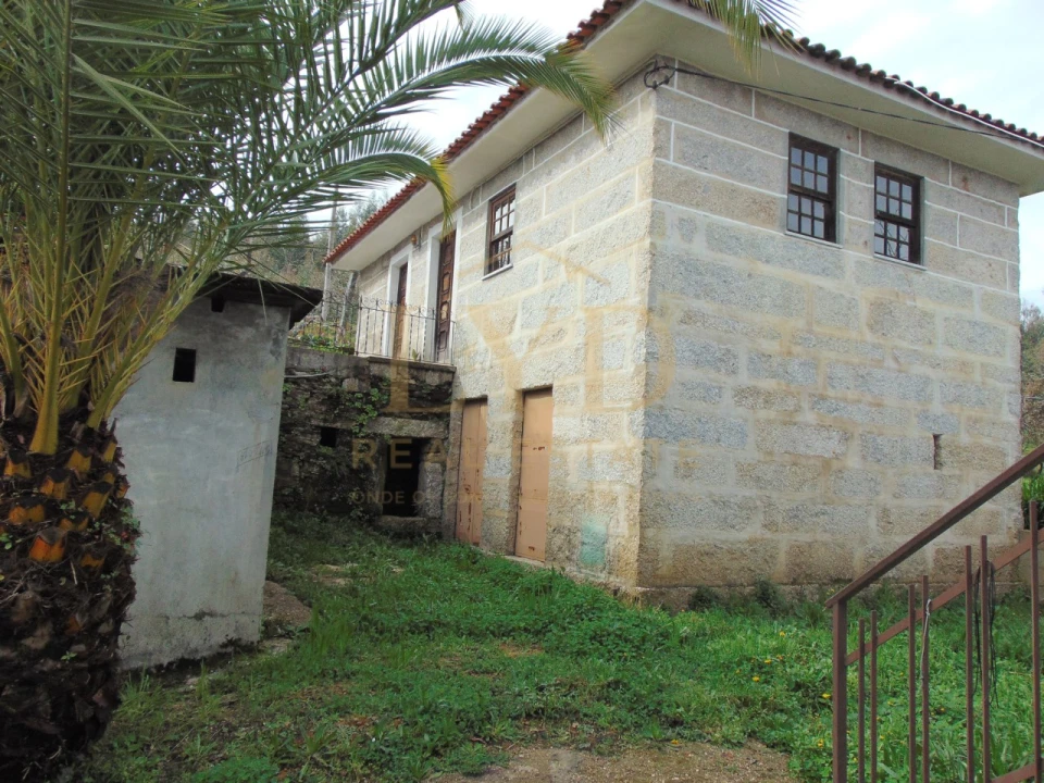 Quinta T2 para Venda em Raiva, Pedorido e Paraíso Foto 26