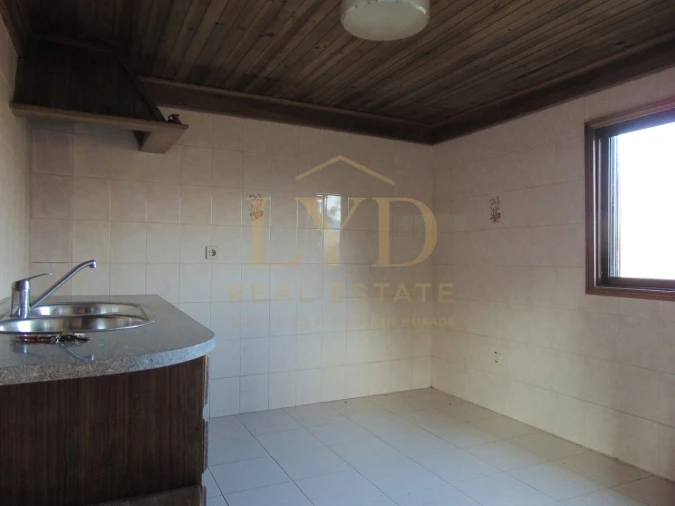 Quinta T2 para Venda em Raiva, Pedorido e Paraíso Foto 11