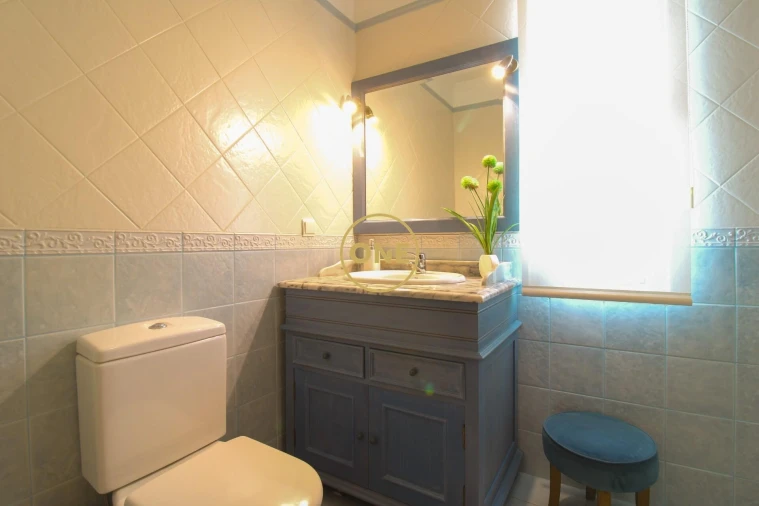 Moradia T4 para Venda em Canhas Foto 18