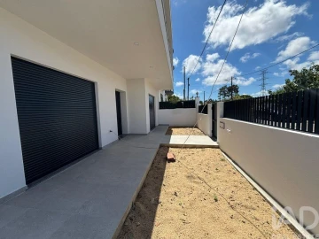 Moradia T4 para Venda em Amora