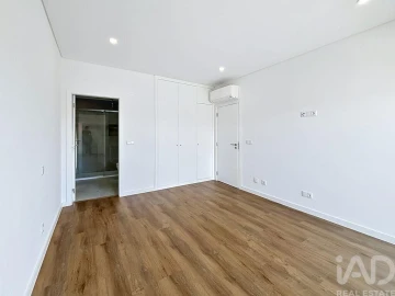 Moradia T4 para Venda em Amora