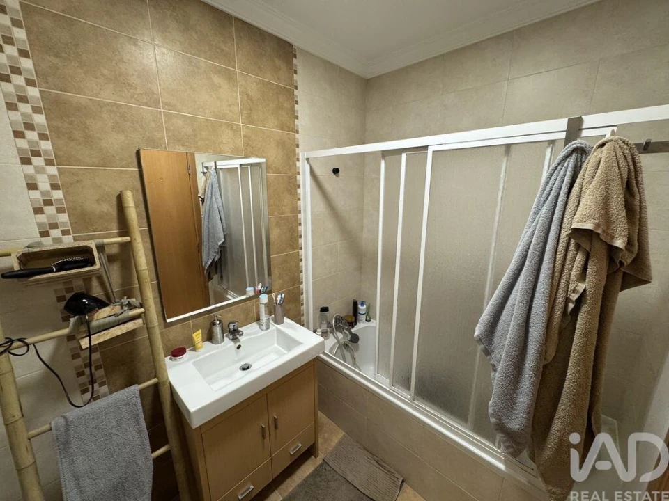 Apartamento T2 para Venda em Nazare Foto 10