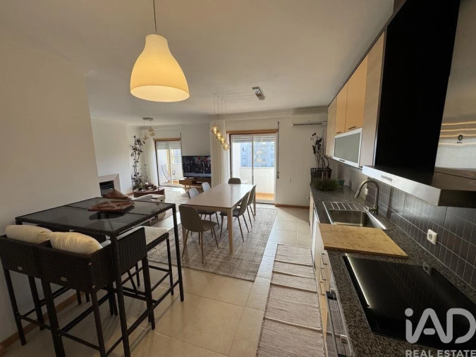 Apartamento T2 para Venda em Nazare Foto 4