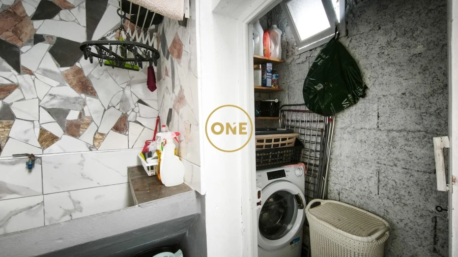 Moradia T3 para Venda em Estreito de Camara de Lobos Foto 26