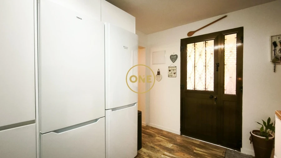 Moradia T3 para Venda em Estreito de Camara de Lobos Foto 10