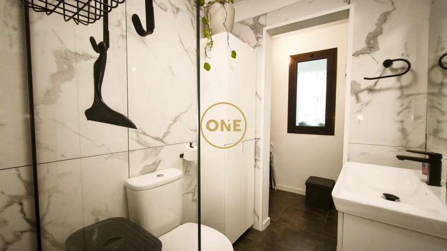 Moradia T3 para Venda em Estreito de Camara de Lobos Foto 14