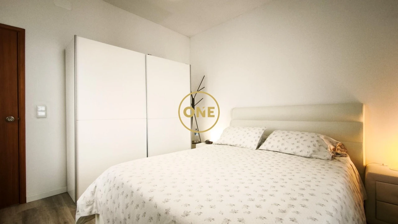 Moradia T3 para Venda em Estreito de Camara de Lobos Foto 19